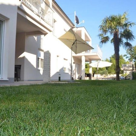 Apartments Villa Marina Vodice Luaran gambar